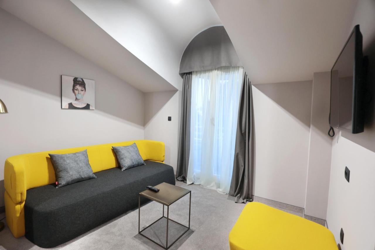 Hotel Milenij ماكارسكا المظهر الخارجي الصورة