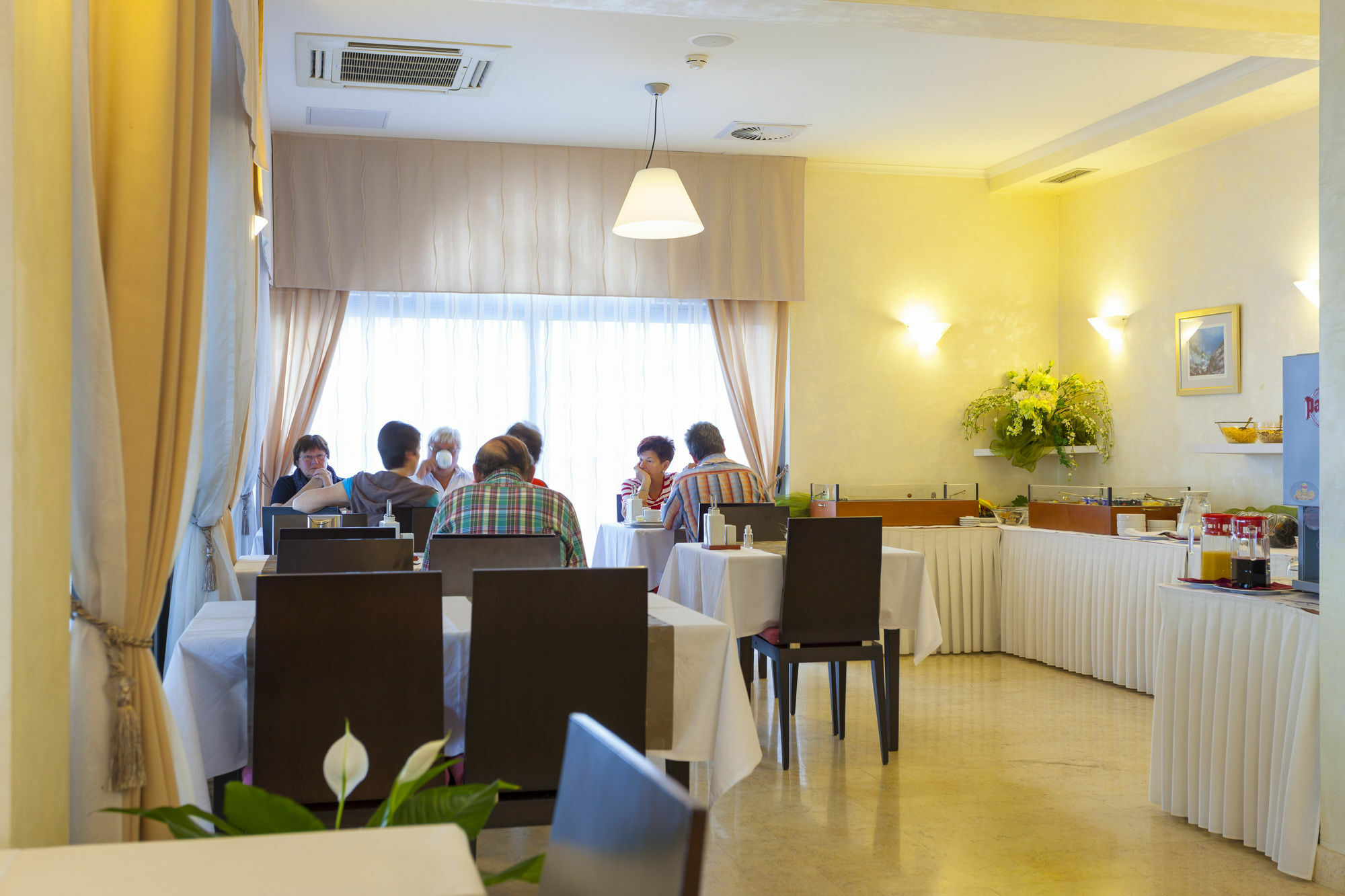 Hotel Milenij ماكارسكا المظهر الخارجي الصورة